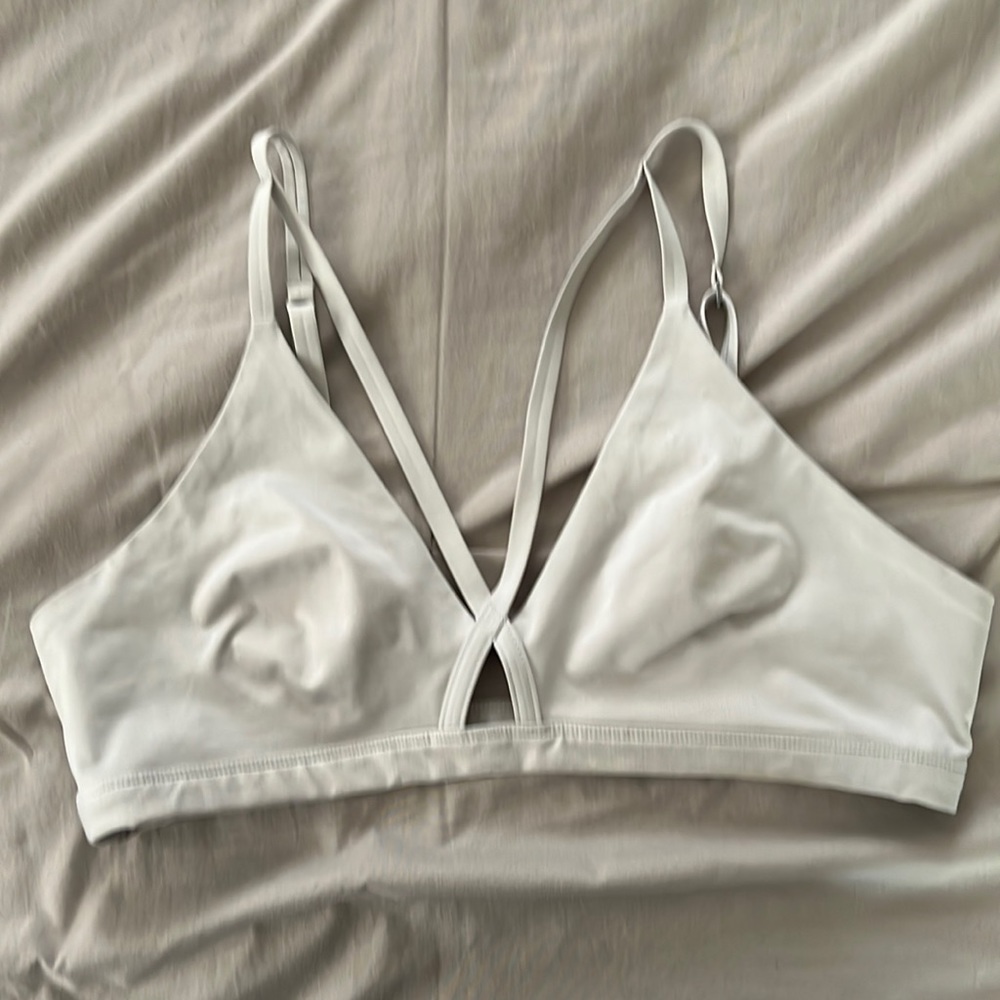 Halogen Bra